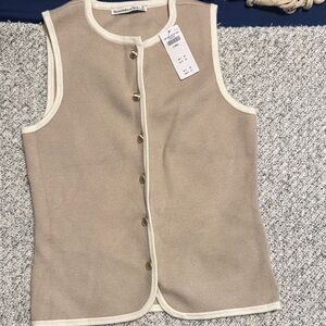 Abercrombie & Fitch Cream Knit Top